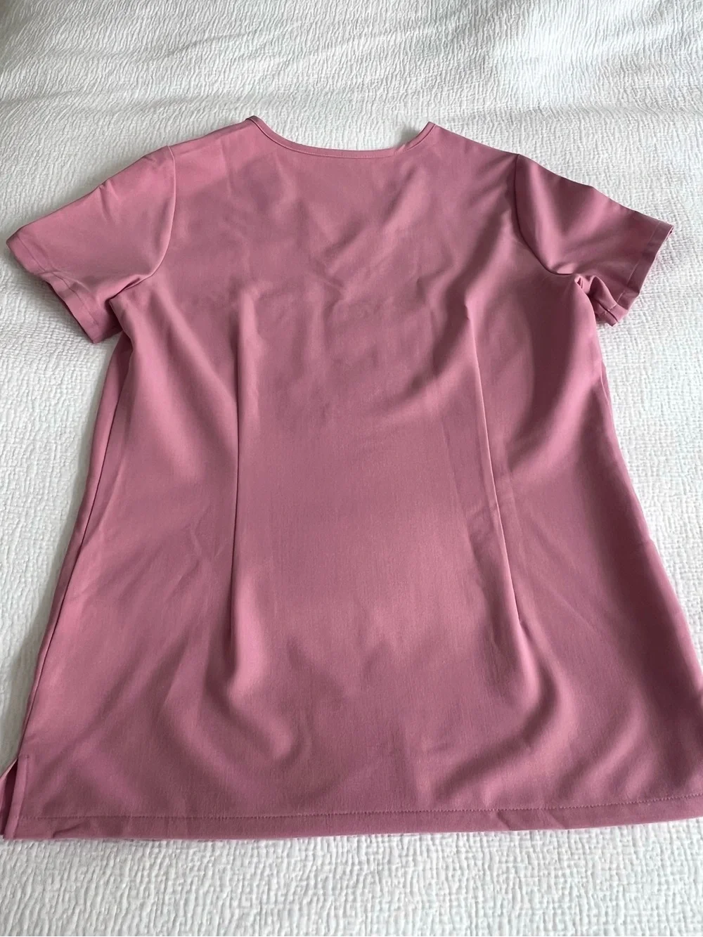 Figs Dusty Rose Scrub Set with Red Drawstrings Limited edition XS Top, S bottom - Picture 9 of 9